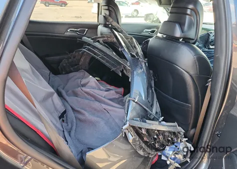 2023 Kia Sportage X-Line Prestige from USA, damaged, VIN KNDPZDAH2P7061707